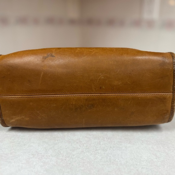 VINTAGE 1990s Coach Leather MADISON Satchel // Purse // Dr. Bag - Picture 5 of 8